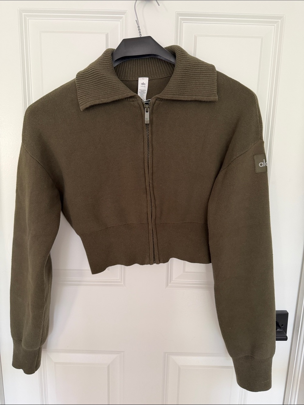 ALO Yoga Olive Green Cropped Zip Sweater